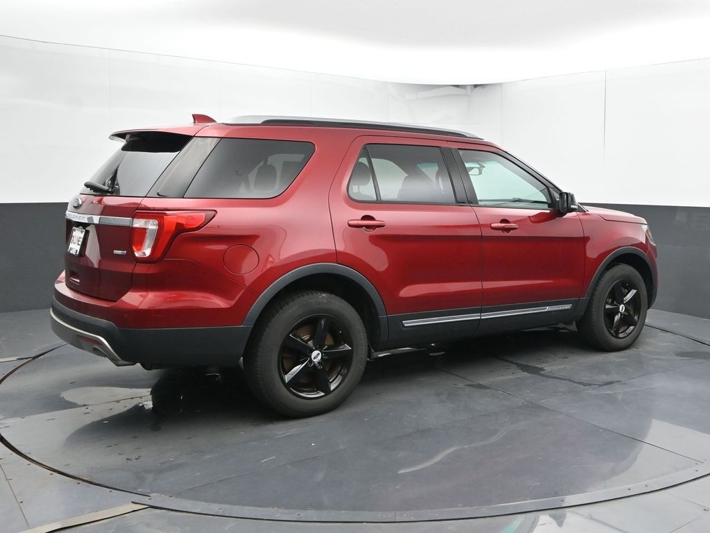 Used 2016 Ford Explorer XLT SUV
