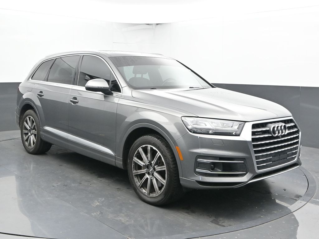 2017 Audi Q7 3.0T Prestige photo 2