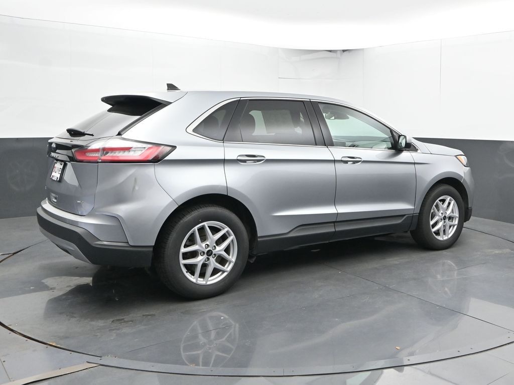 Used 2024 Ford Edge SUV