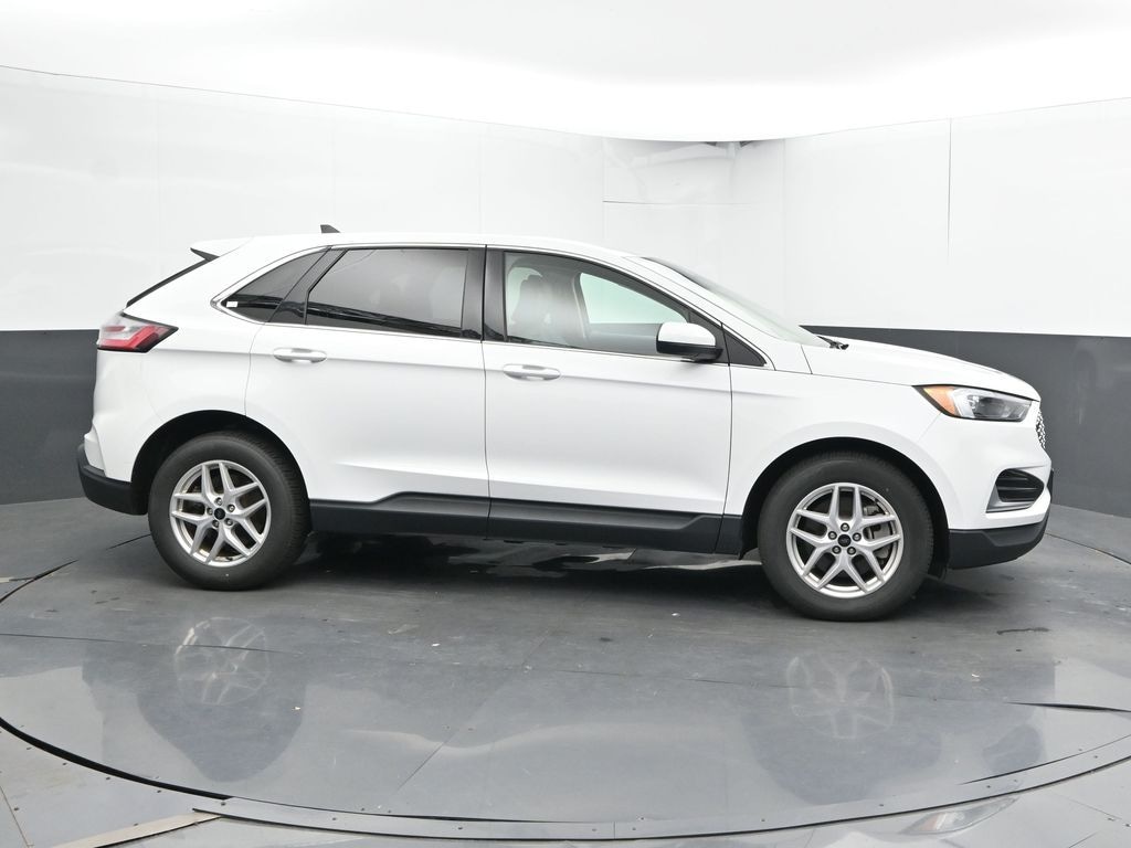 Used 2024 Ford Edge SUV