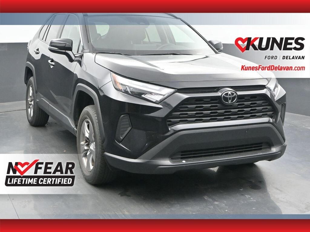 Used 2025 Toyota RAV4 XLE SUV