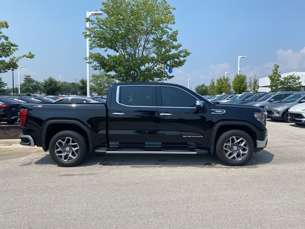 2023 Gmc Sierra 1500 SLT photo 3