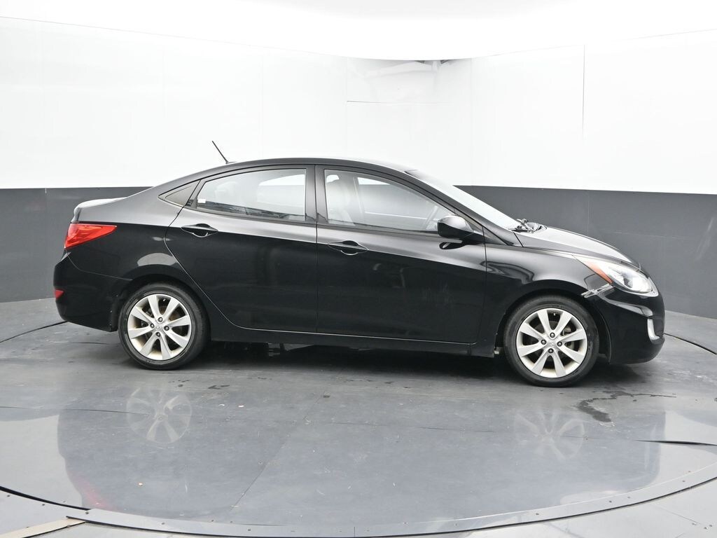 Used 2013 Hyundai Accent GLS Sedan