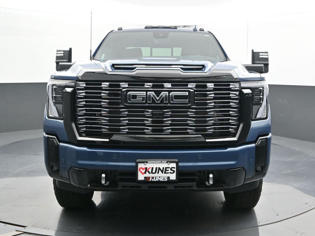 2025 Gmc Sierra 3500 HD Denali Ultimate photo 3