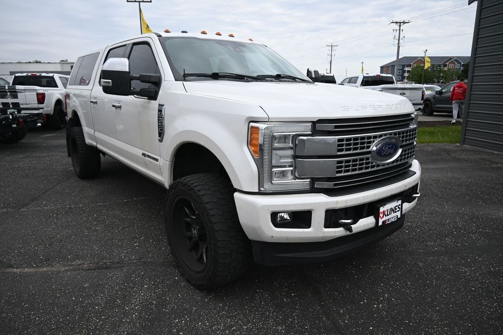 Used 2017 Ford F-350 Truck Crew Cab
