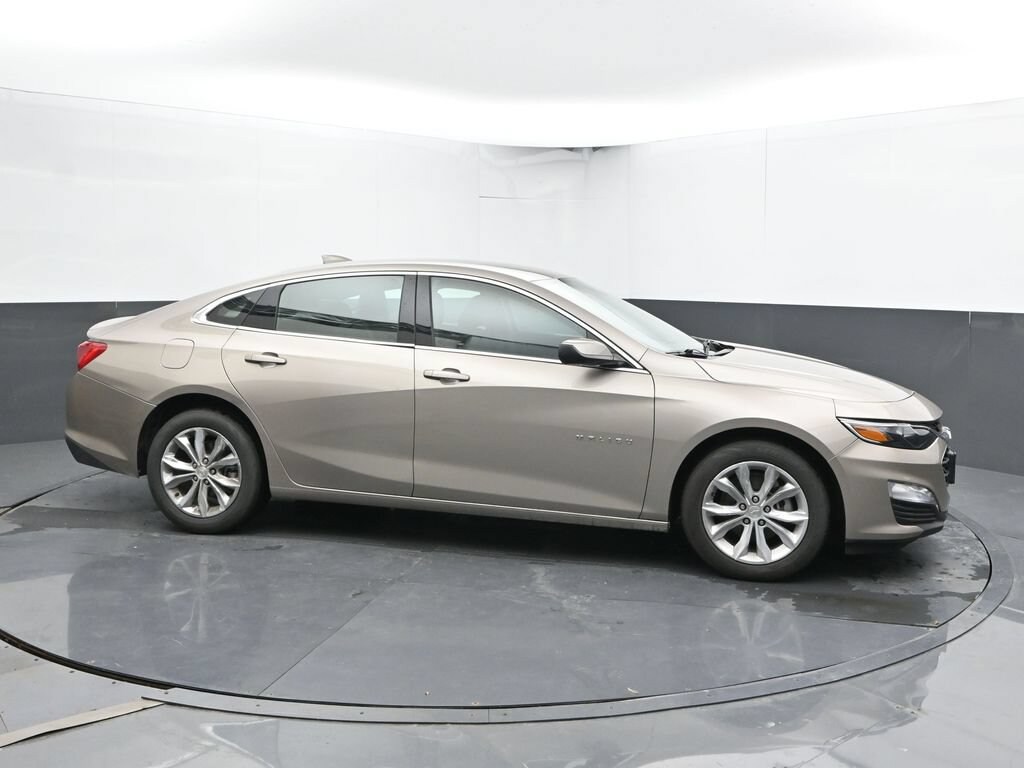 Used 2025 Chevrolet Malibu 1LT Sedan