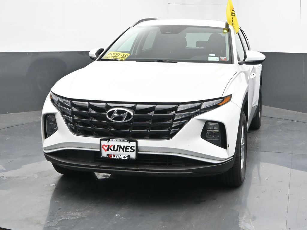 2024 Hyundai Tucson SEL photo 2