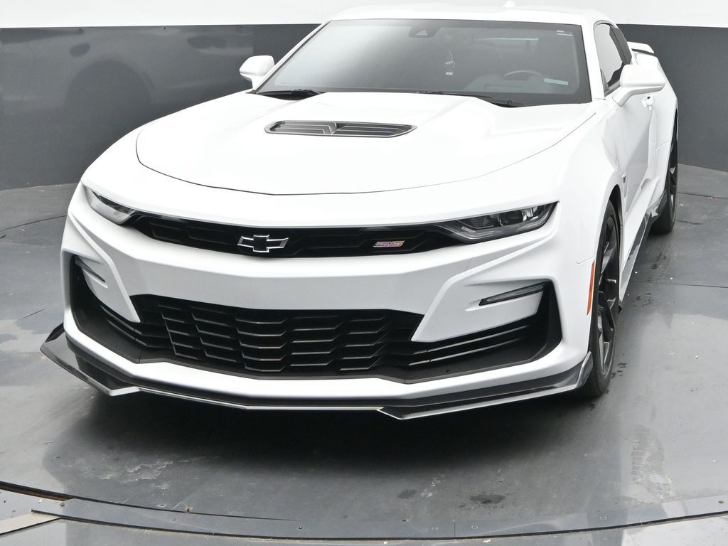 2020 Chevrolet Camaro 2SS photo 2