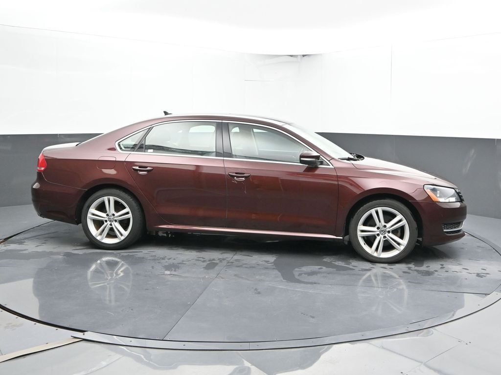Used 2014 Volkswagen Passat 2.0L TDI SE w/Sunroof Sedan