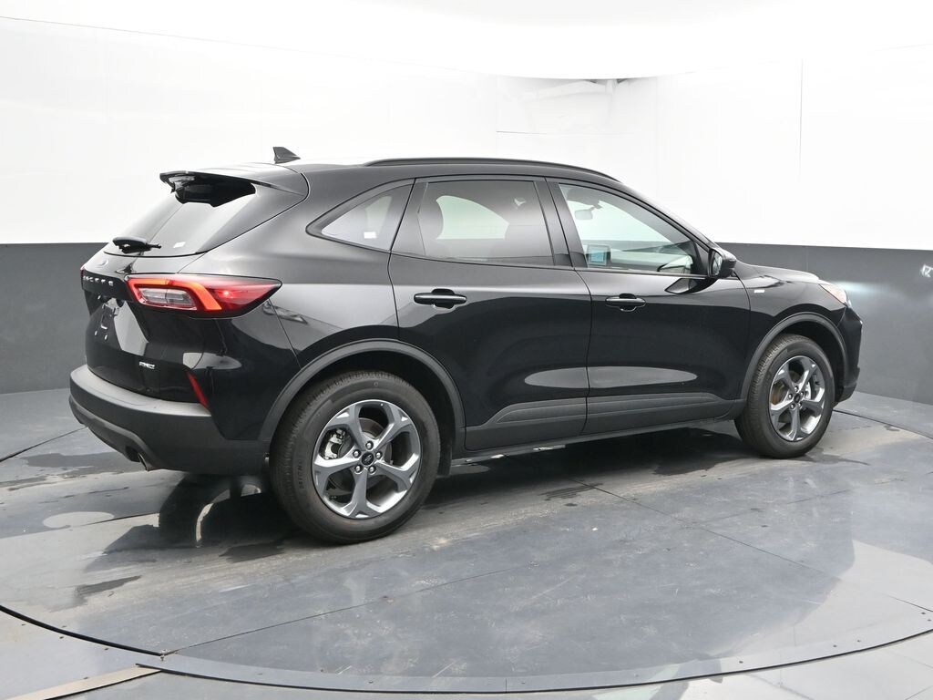 Certified 2025 Ford Escape ST-Line SUV