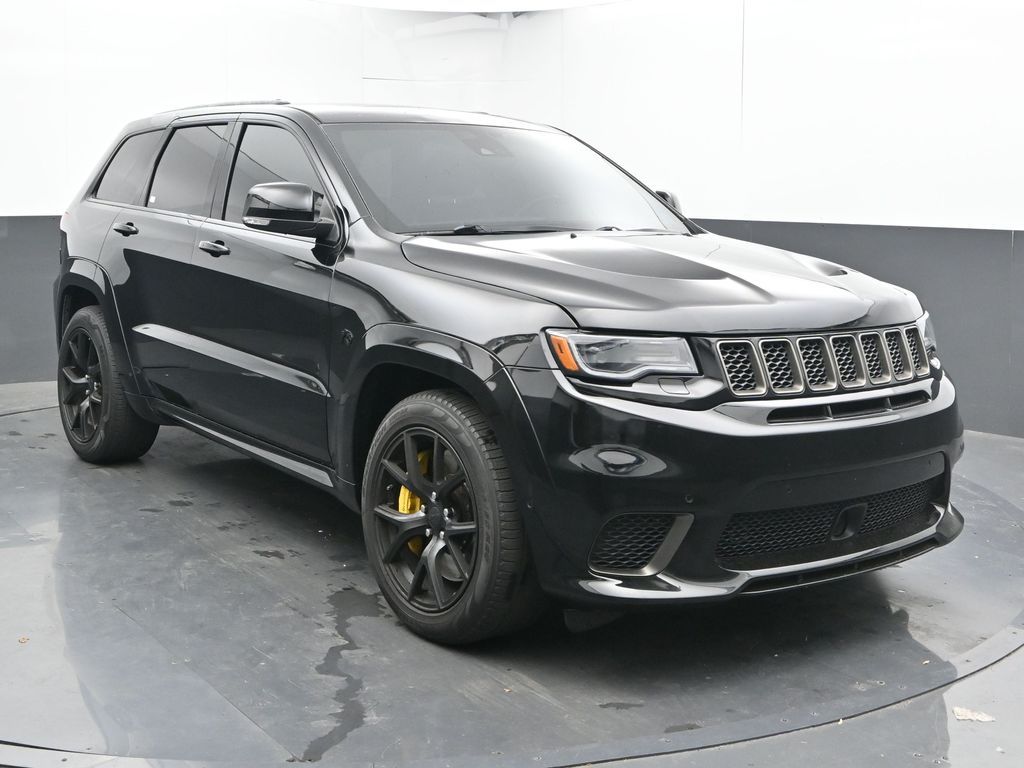 2018 Jeep Grand Cherokee Trackhawk photo 2