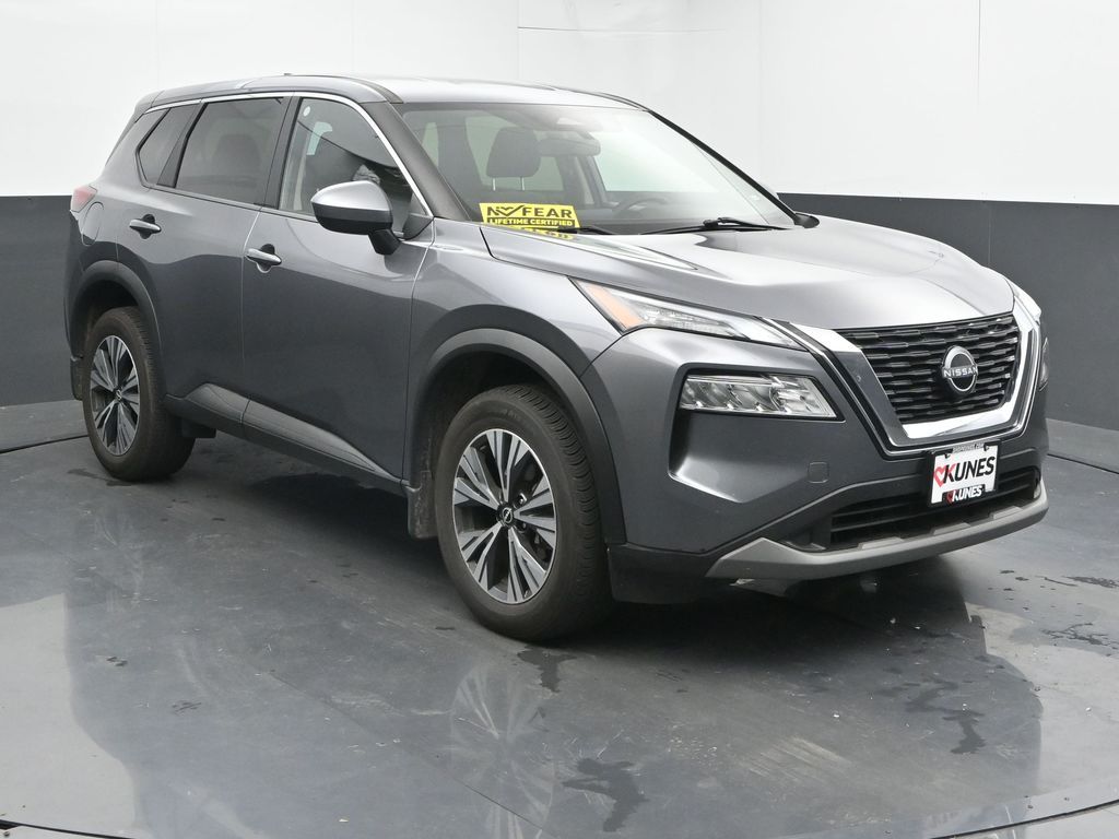 2023 Nissan Rogue SV photo 3