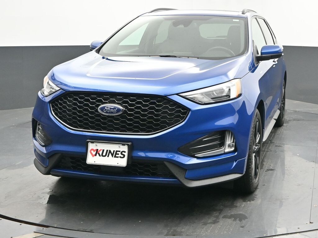 Used 2024 Ford Edge SUV