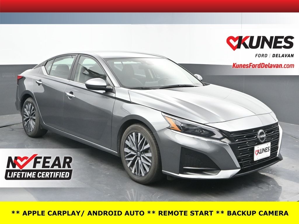 Used 2023 Nissan Altima 2.5 SV Sedan