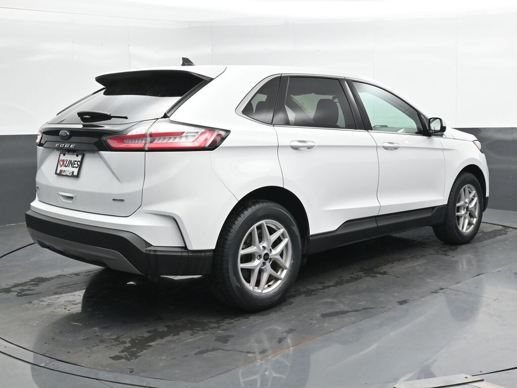 Used 2024 Ford Edge SUV