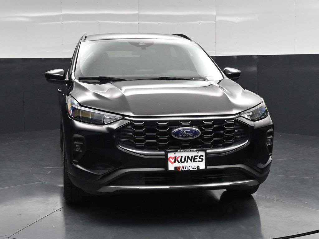 Certified 2025 Ford Escape ST-Line Select SUV