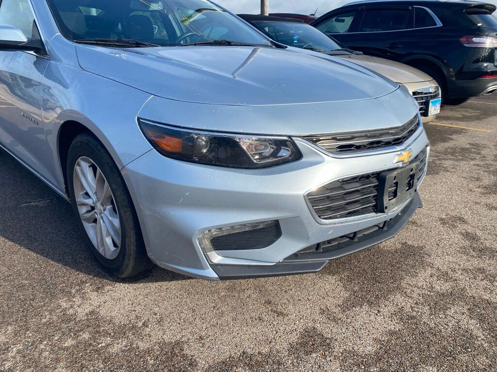 Used 2018 Chevrolet Malibu LT Sedan