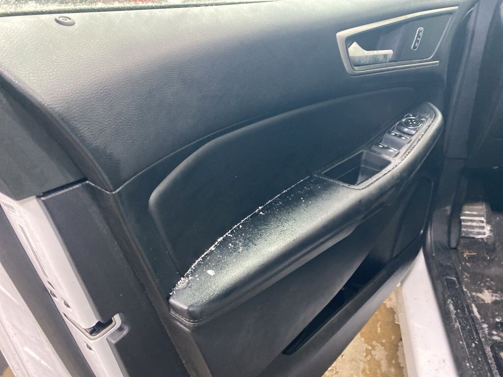 Used 2024 Ford Edge SUV