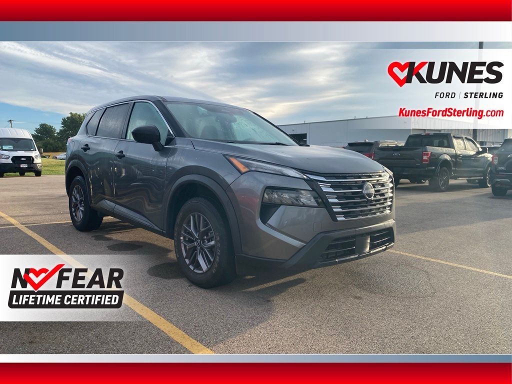 Used 2024 Nissan Rogue S SUV
