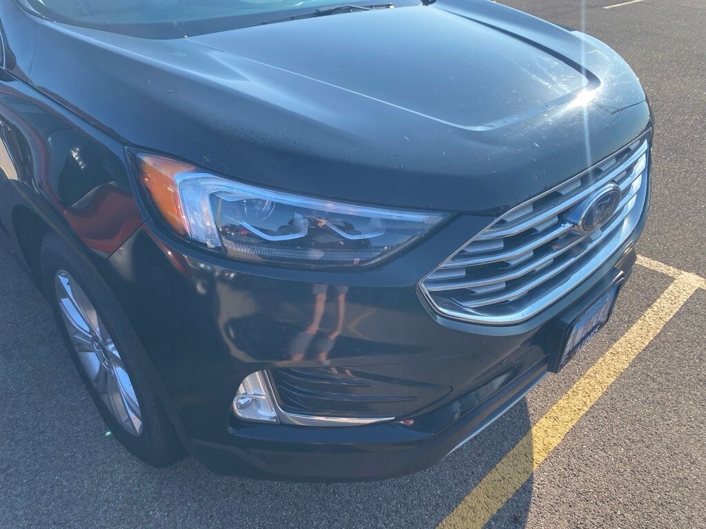 Certified 2022 Ford Edge Titanium SUV