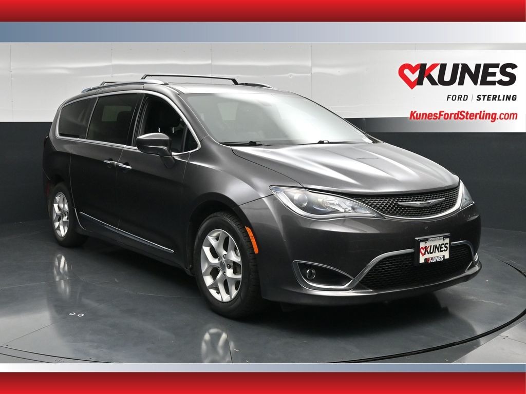 Used 2020 Chrysler Pacifica Touring L Van Passenger Van