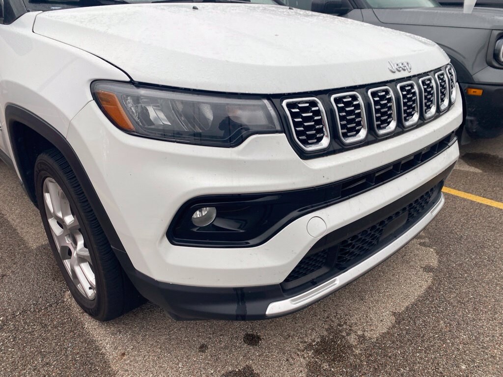 Used 2025 Jeep Compass Limited SUV