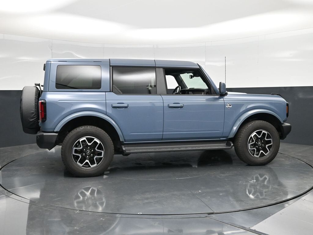 Certified 2025 Ford Bronco Outer Banks SUV