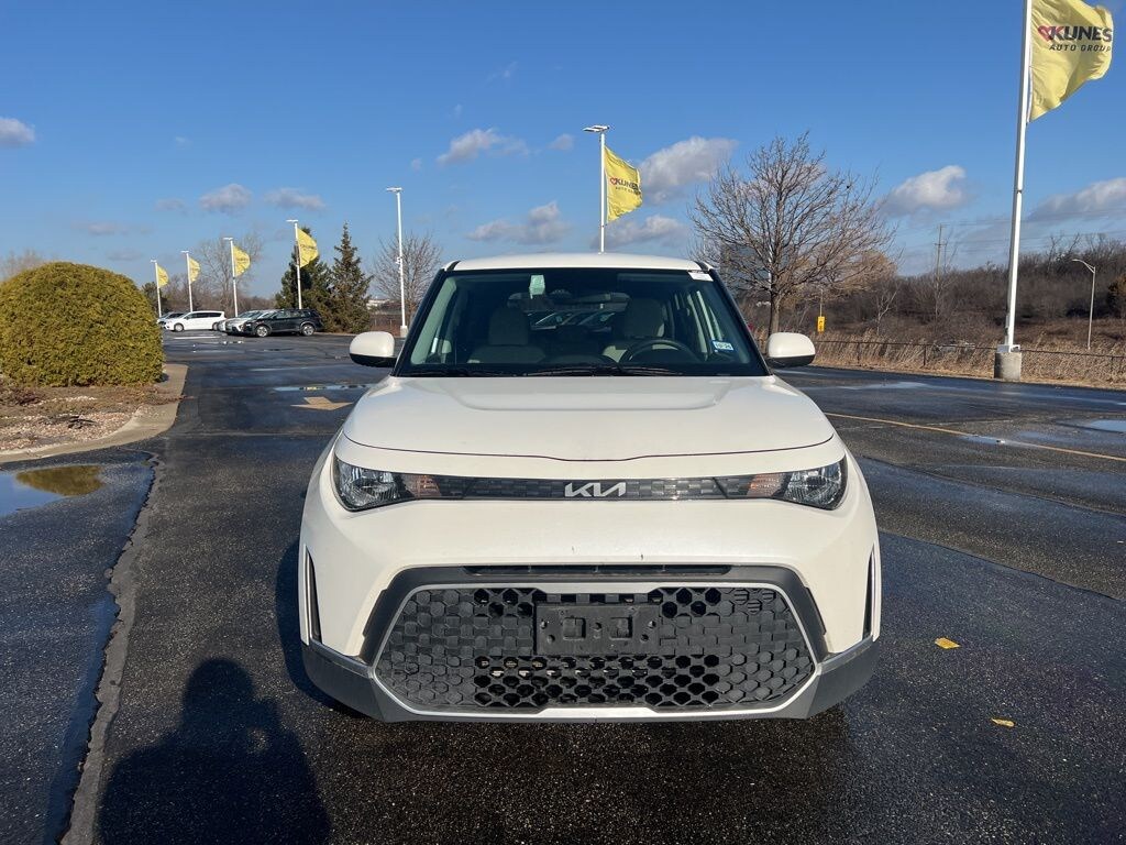 Used 2025 Kia Soul LX Hatchback