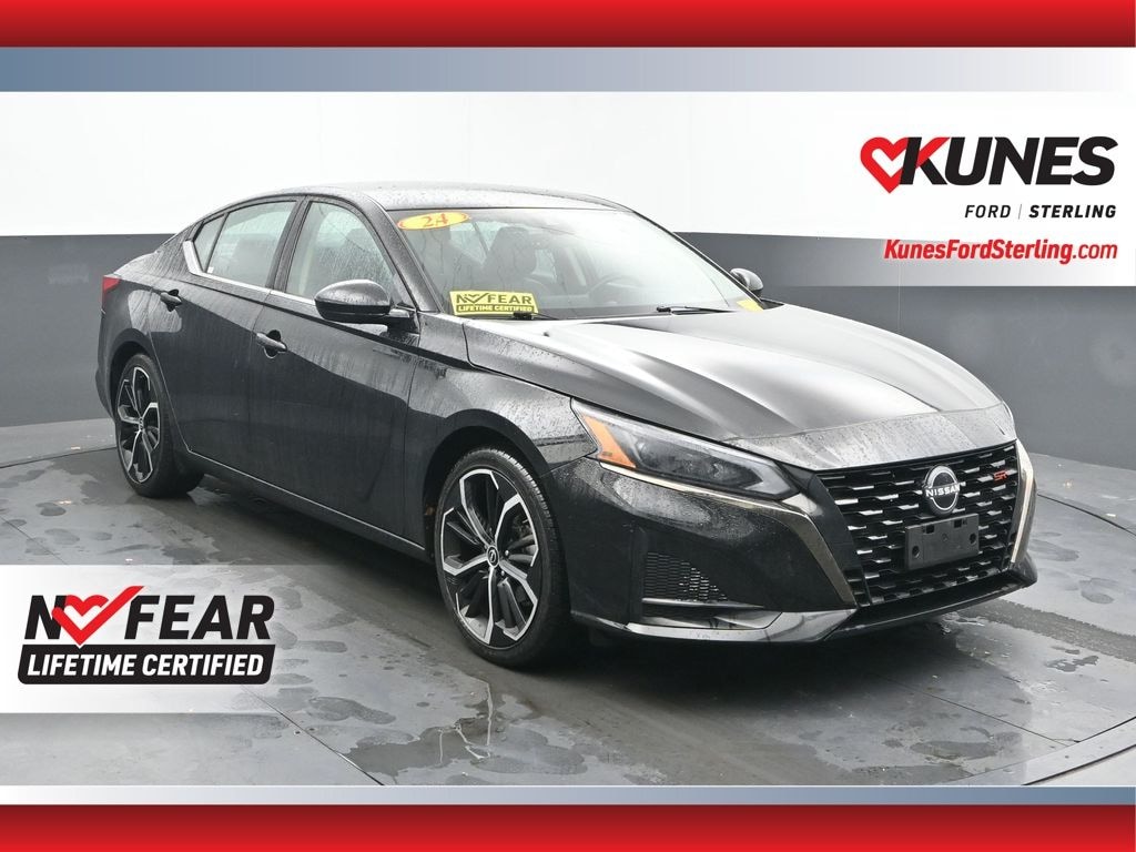 Used 2024 Nissan Altima 2.5 SR Sedan