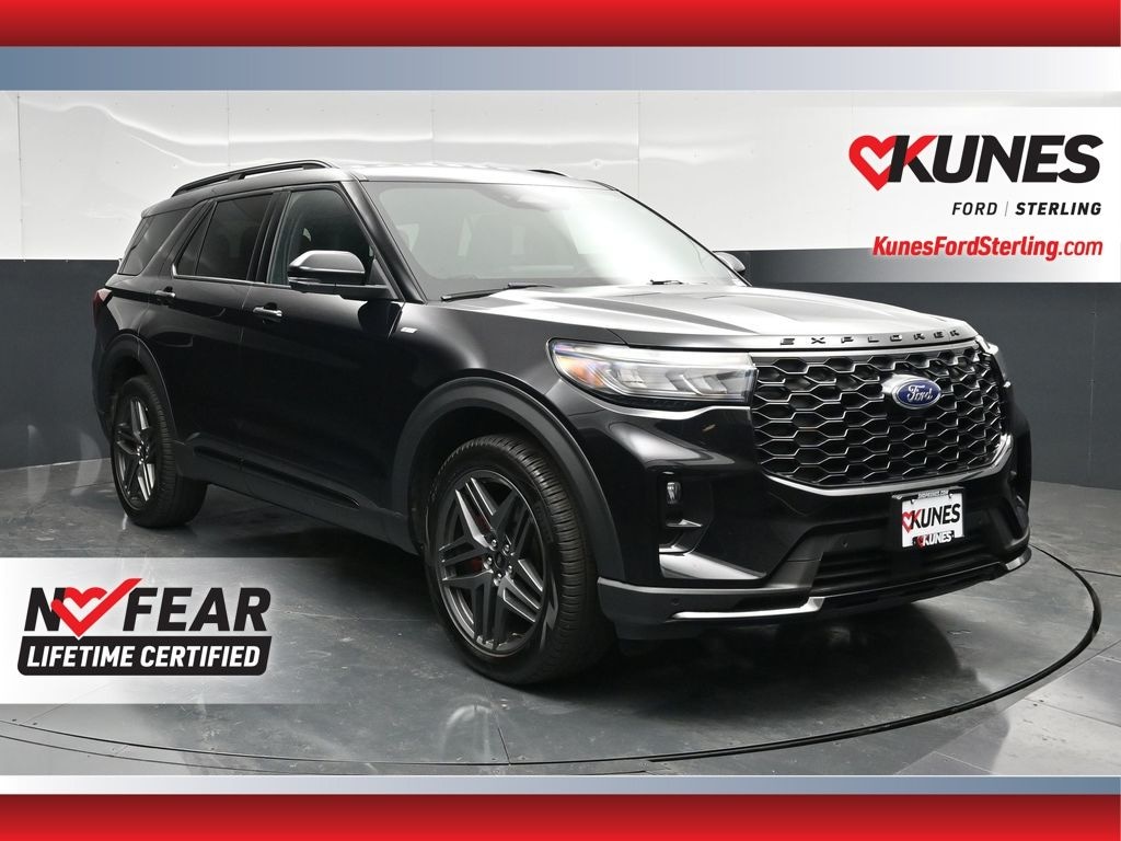 Used 2025 Ford Explorer ST-Line SUV