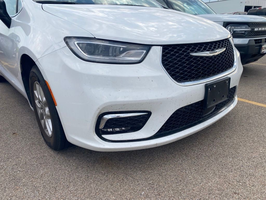 Certified 2024 Chrysler Pacifica Touring L Van Passenger Van