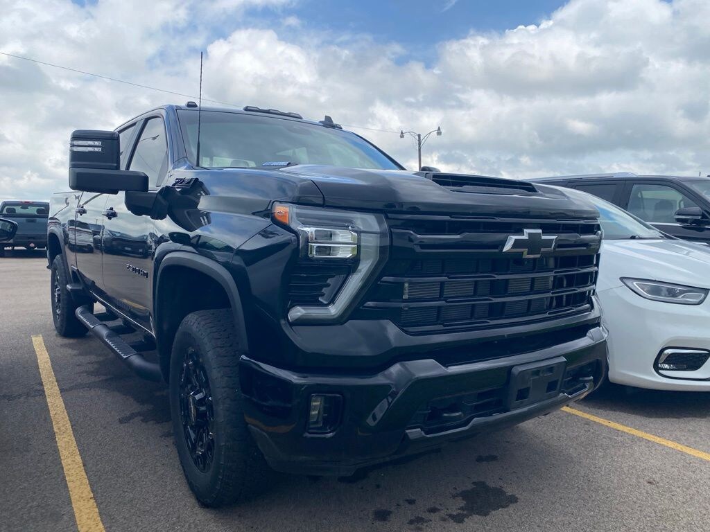 Used 2024 Chevrolet Silverado 2500 HD LT Truck Crew Cab