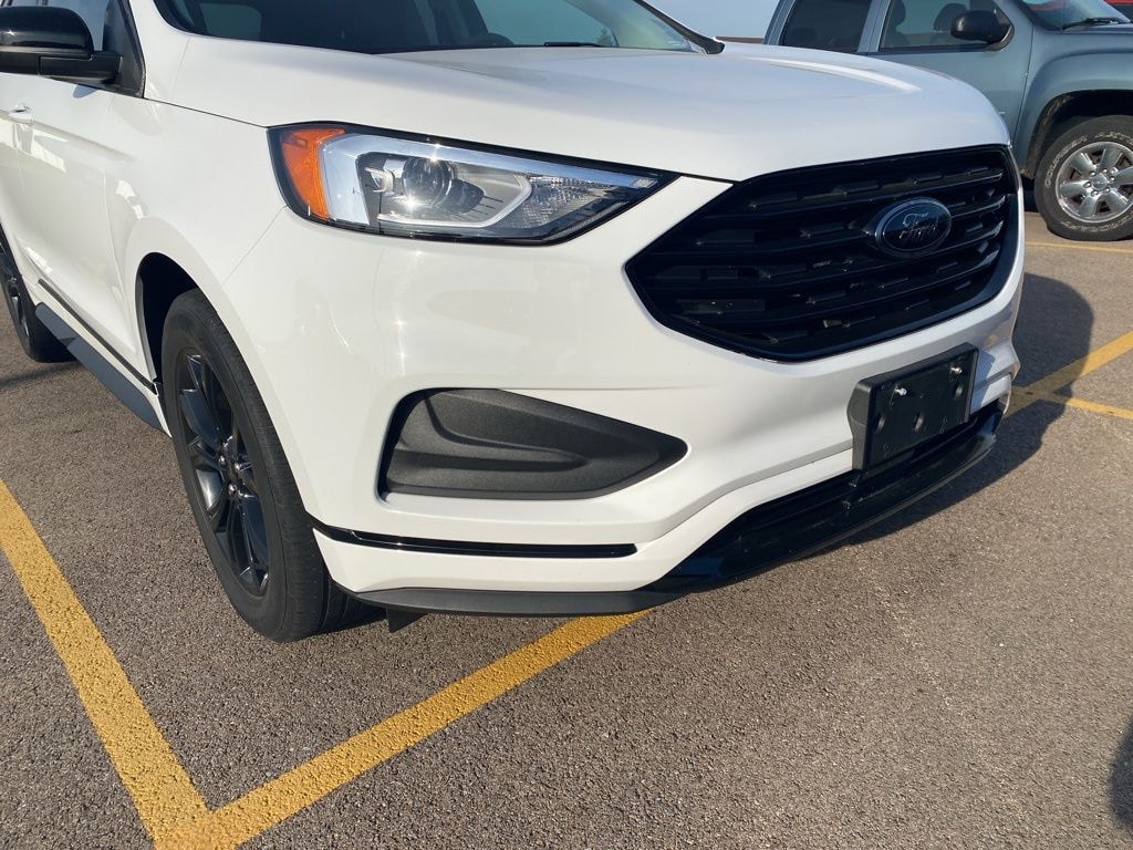 Used 2022 Ford Edge SE SUV