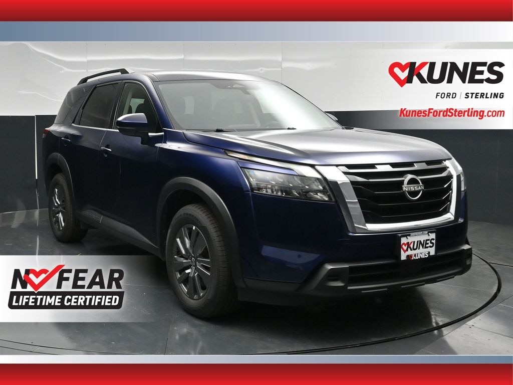 Used 2025 Nissan Pathfinder SV SUV