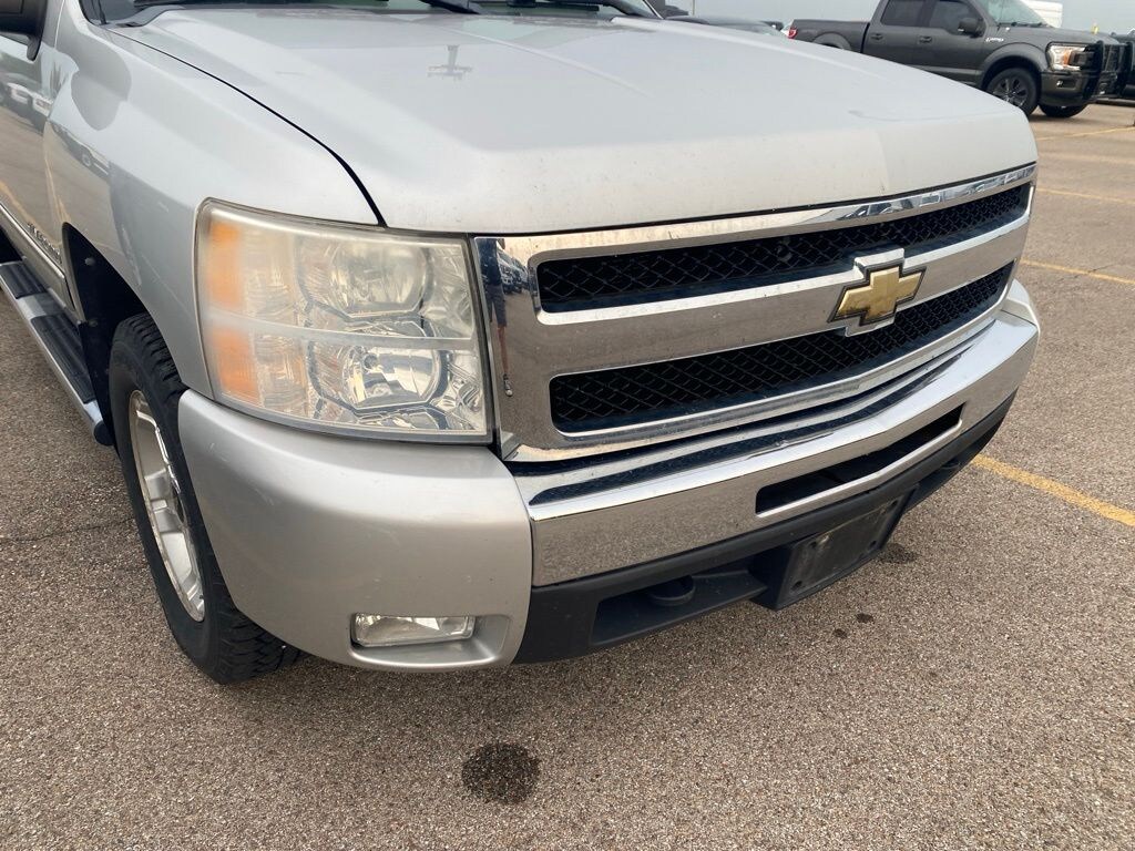 Used 2011 Chevrolet Silverado 1500 LT Truck Extended Cab