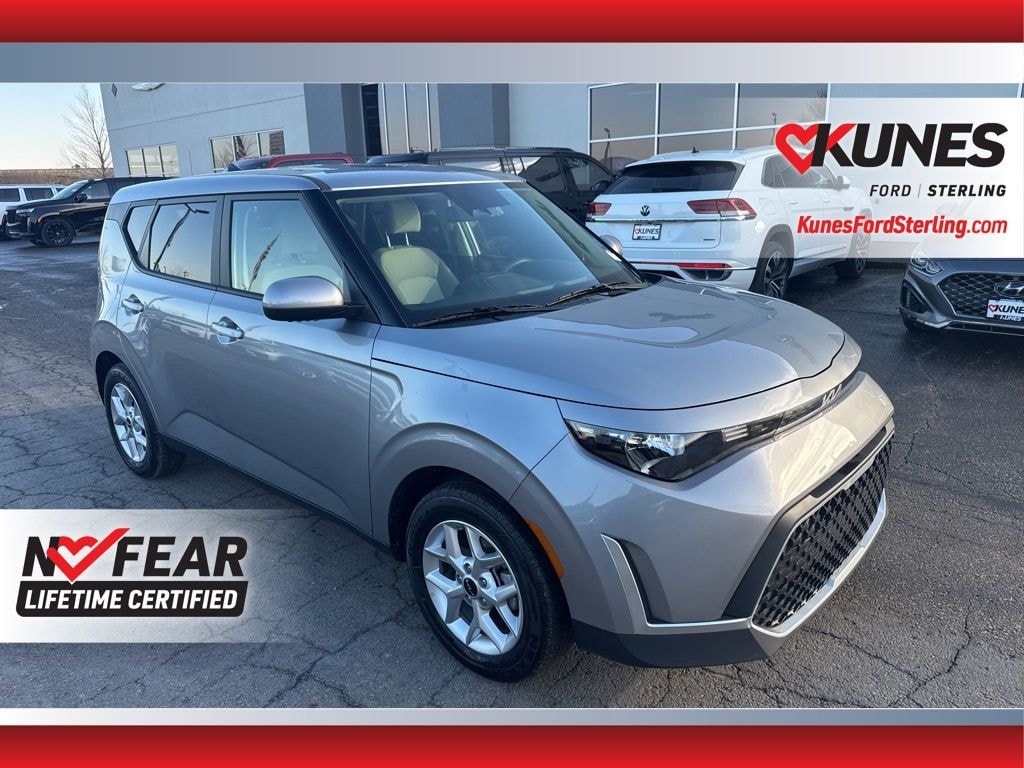 Used 2025 Kia Soul Hatchback