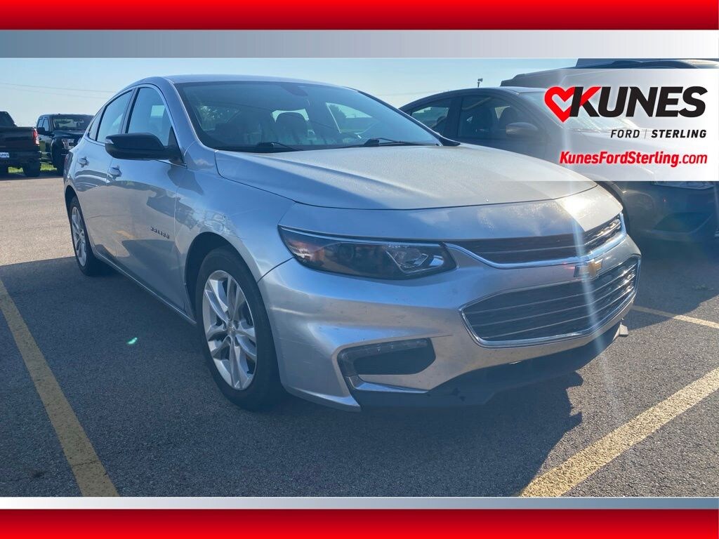 Used 2018 Chevrolet Malibu LT Sedan