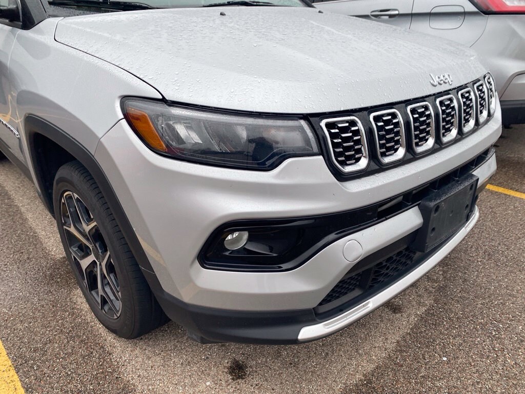 Used 2025 Jeep Compass Limited SUV
