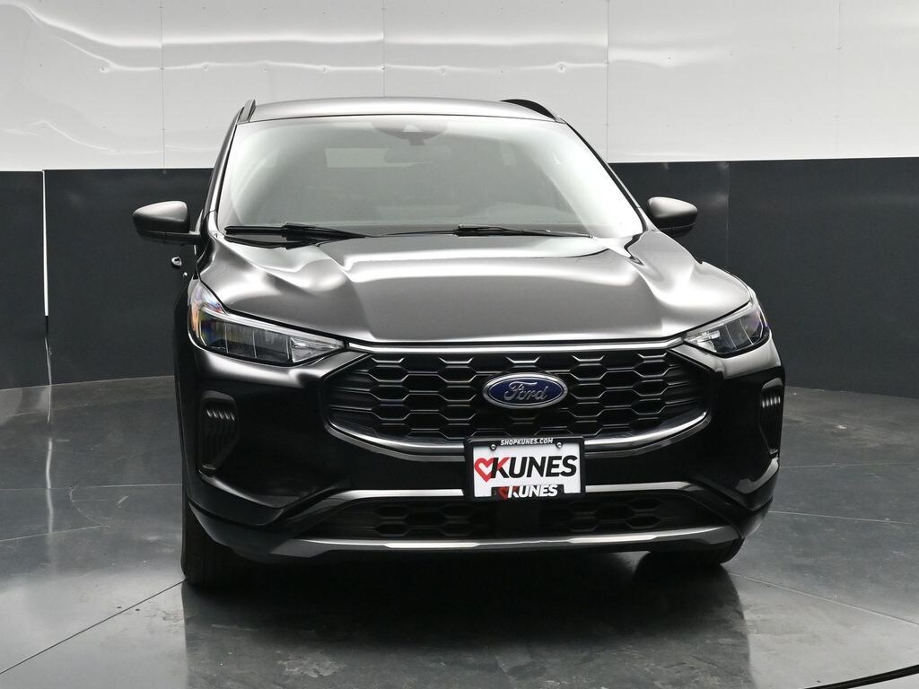 Used 2023 Ford Escape ST-Line SUV