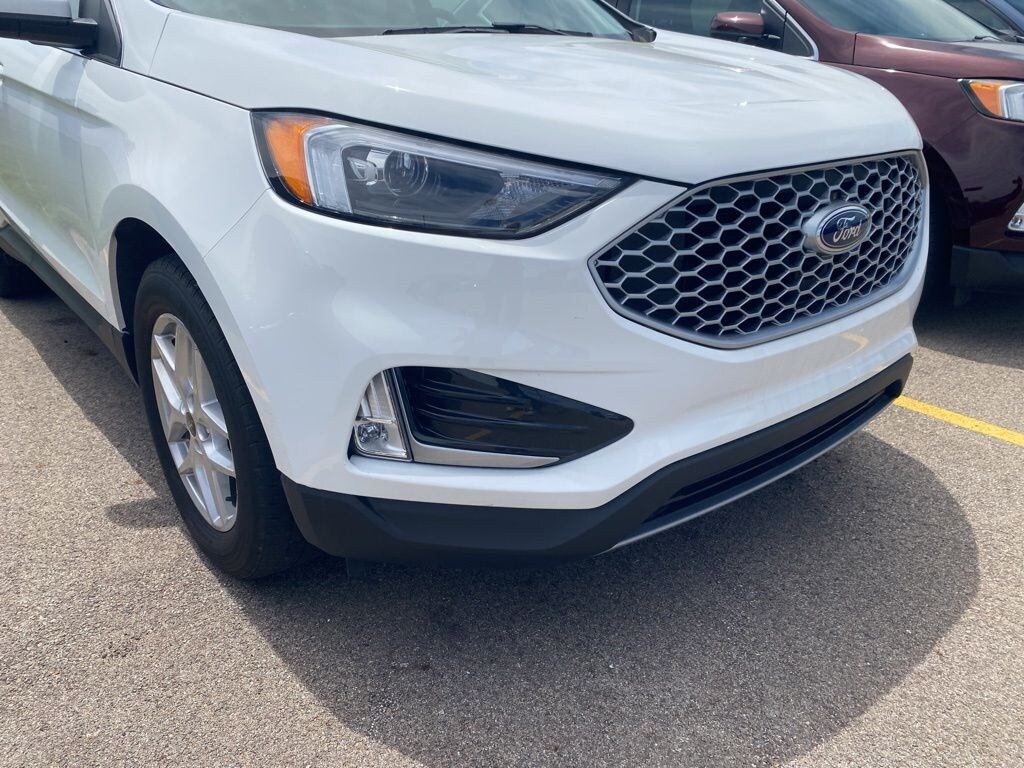 Used 2024 Ford Edge SUV