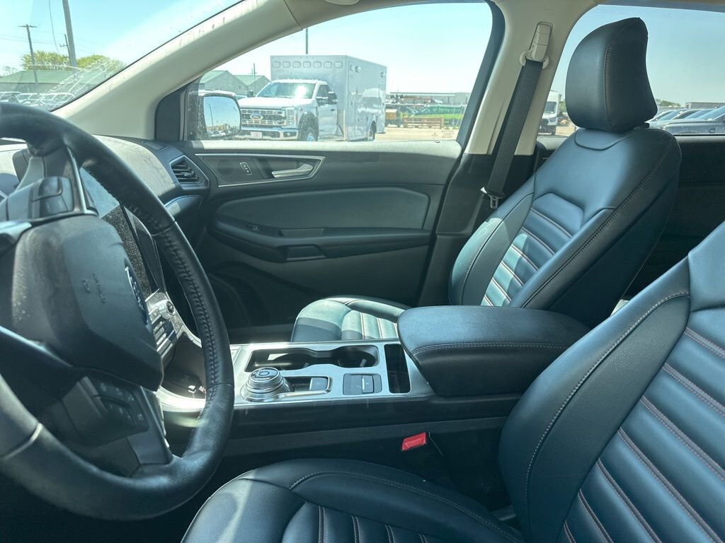 Used 2022 Ford Edge SUV