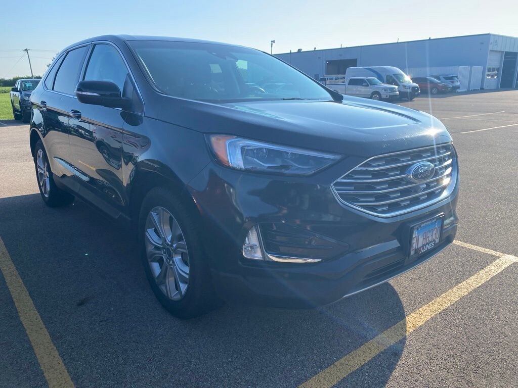 Certified 2022 Ford Edge Titanium SUV