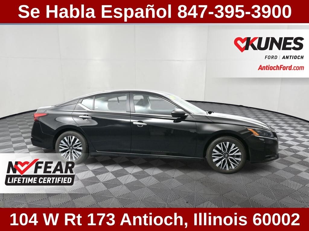 Used 2024 Nissan Altima 2.5 SV Sedan