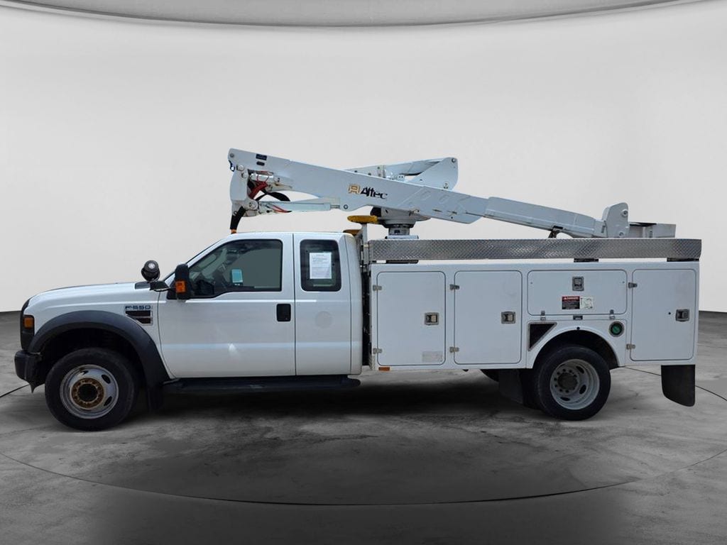Used 2009 Ford F-550 Chassis Truck Super Cab