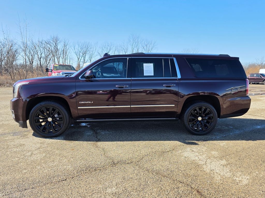 Used 2017 GMC Yukon XL Denali SUV