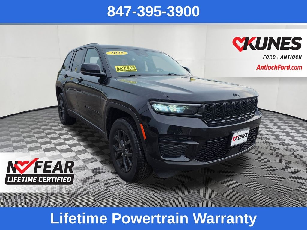 Certified 2025 Jeep Grand Cherokee Laredo SUV