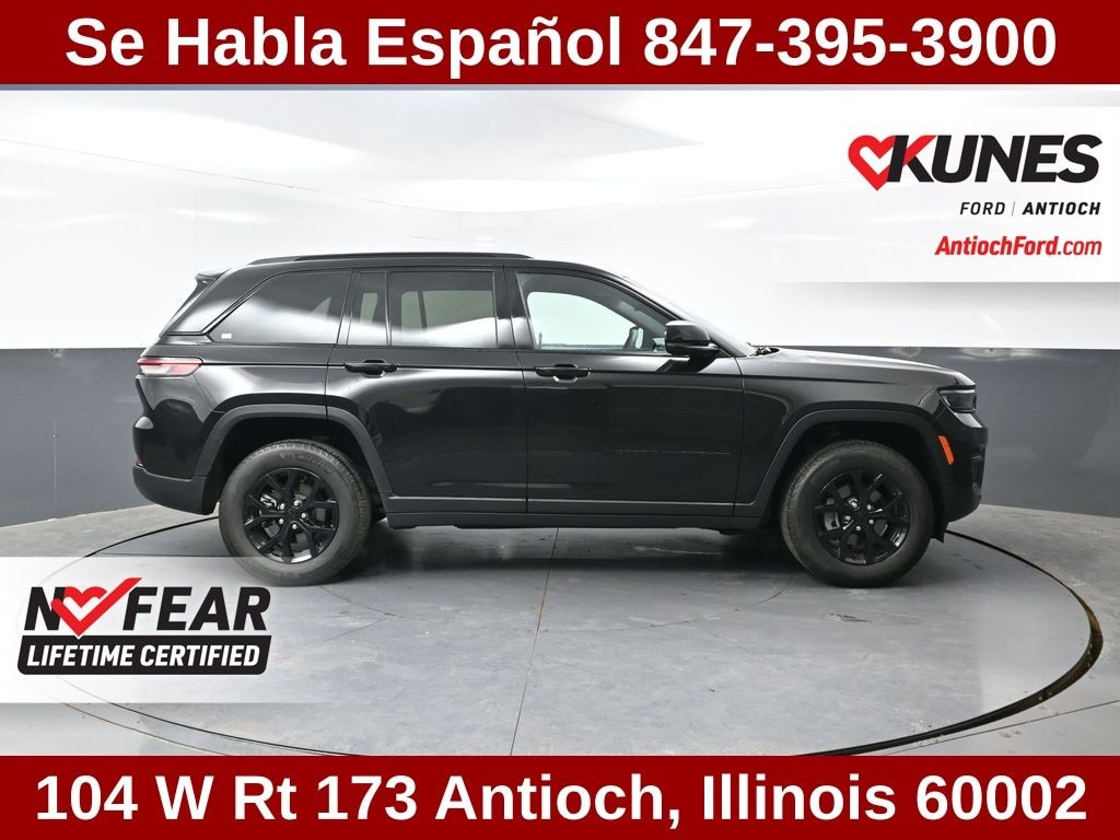 Certified 2025 Jeep Grand Cherokee Laredo SUV