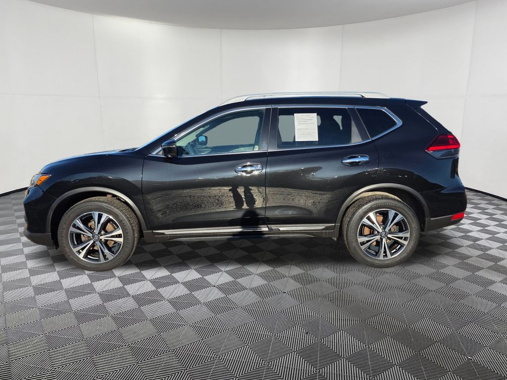 Used 2017 Nissan Rogue SL SUV
