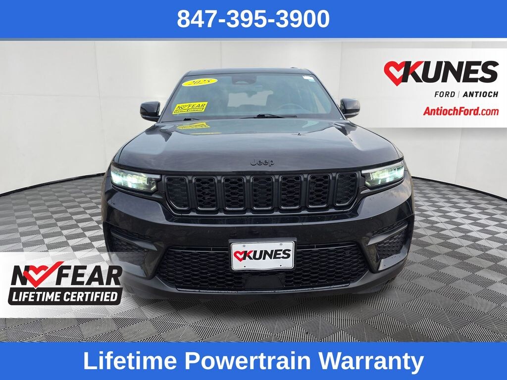 Certified 2025 Jeep Grand Cherokee Laredo SUV
