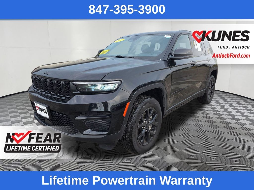 Certified 2025 Jeep Grand Cherokee Laredo SUV
